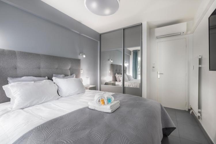 Bright One Bedroom Apartment in Cannes 