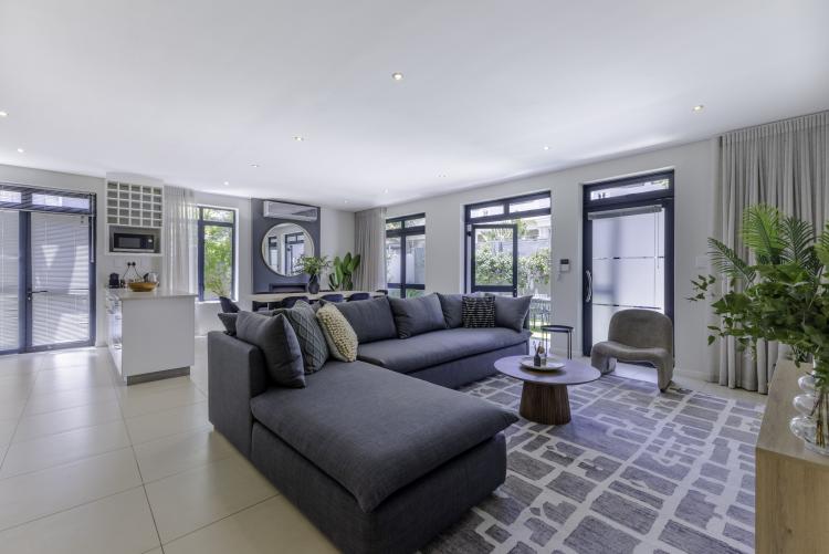 Highworth Apartment 6B