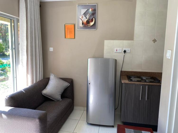 Sky Apartments  Limpopo Room 1