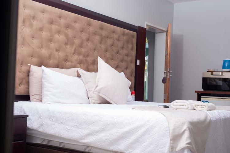 Palm Leaf Deluxe Room